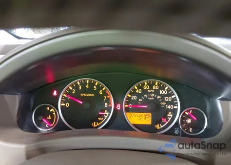 2005 Nissan Pathfinder Se from USA, damaged, VIN 5N1AR18U55C706261